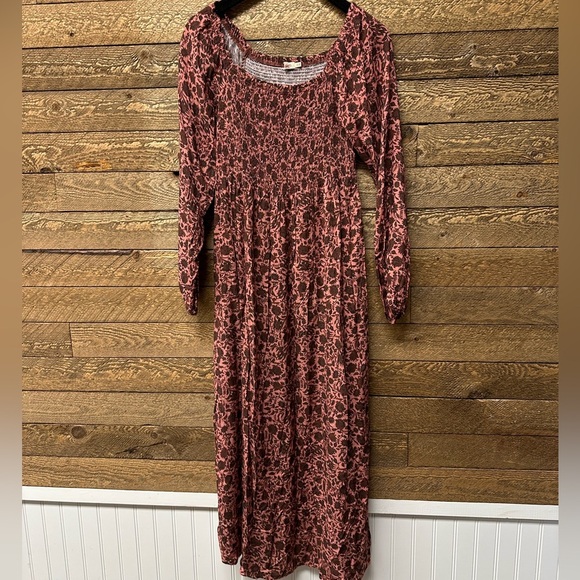 Faherty
Susanna Floral Print Smocked Maxi Dress Size XS - Picture 2 of 7